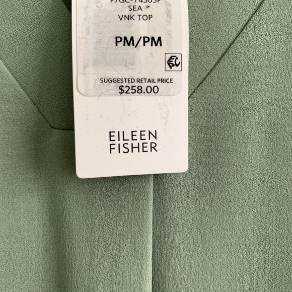 EILEEN FISHER petite medium / small Sea green Silk blouse short sleeve top NWT - Picture 5 of 8
